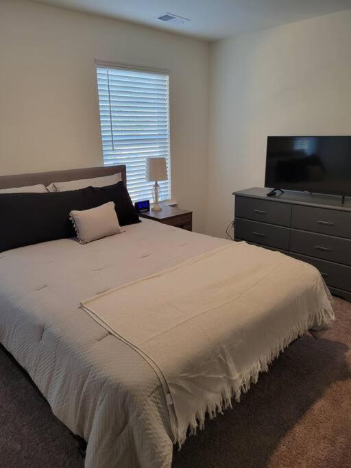 Sc 3755 New 2 Bedroom Townhouse Ft Jackson & Usc كولومبيا المظهر الخارجي الصورة